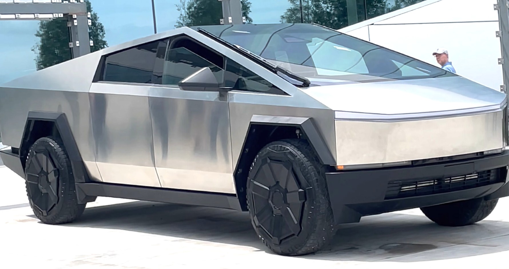 Tesla Cybertruck Appears In Closer To Production-Spec, Deliveries ...